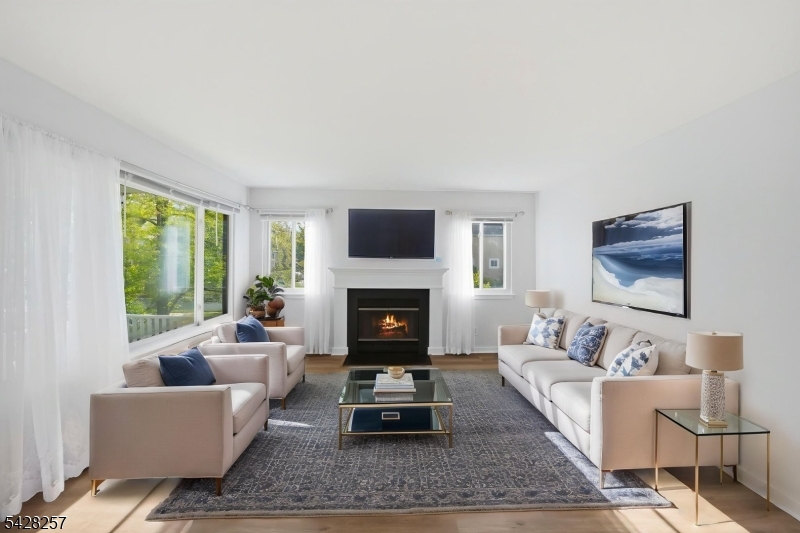 Huntington Park - Residential