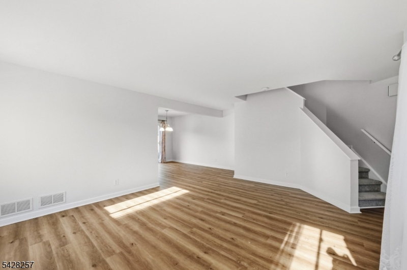 Huntington Park - Residential
