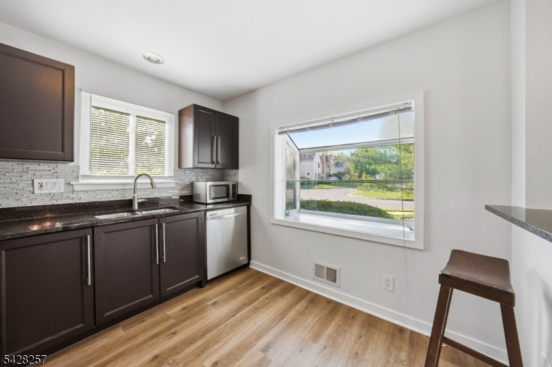 Huntington Park - Residential