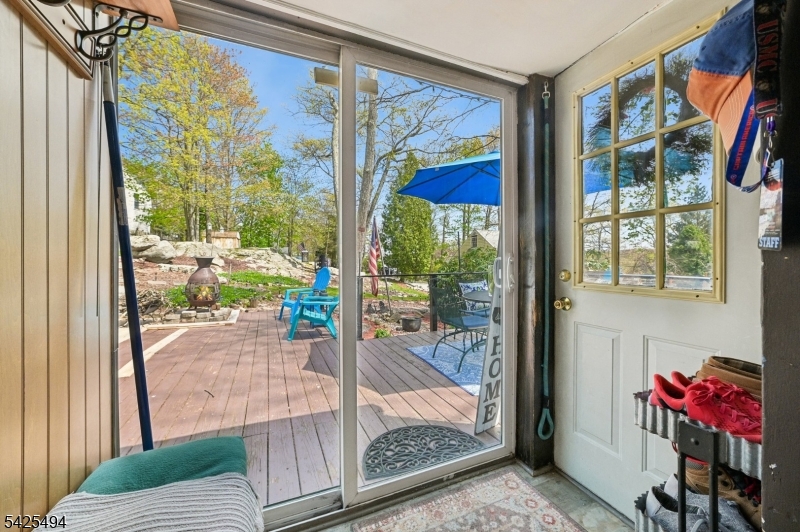 Lindy's Lake - Residential