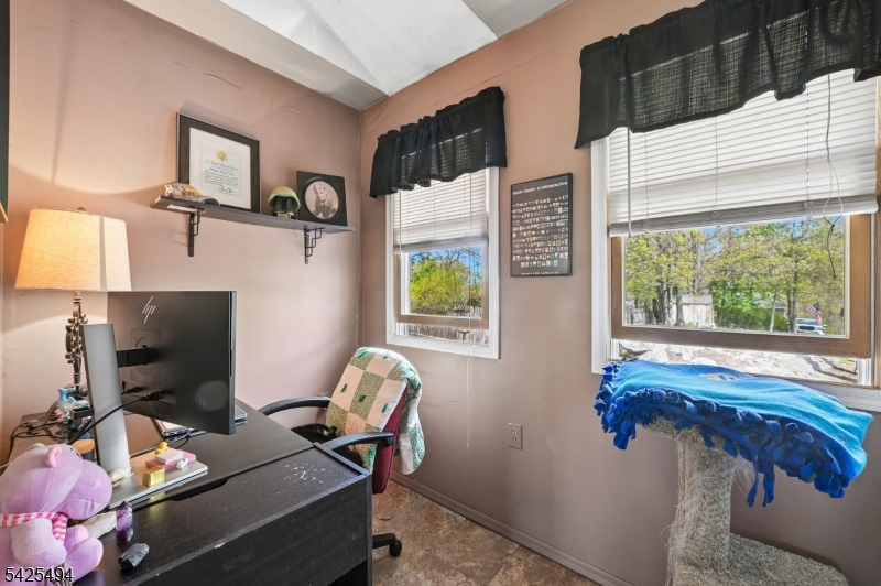 Lindy's Lake - Residential