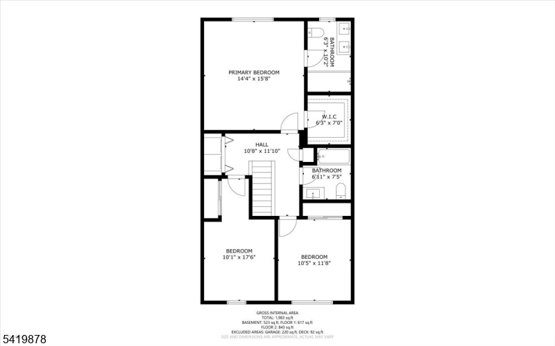 Main image without alt text