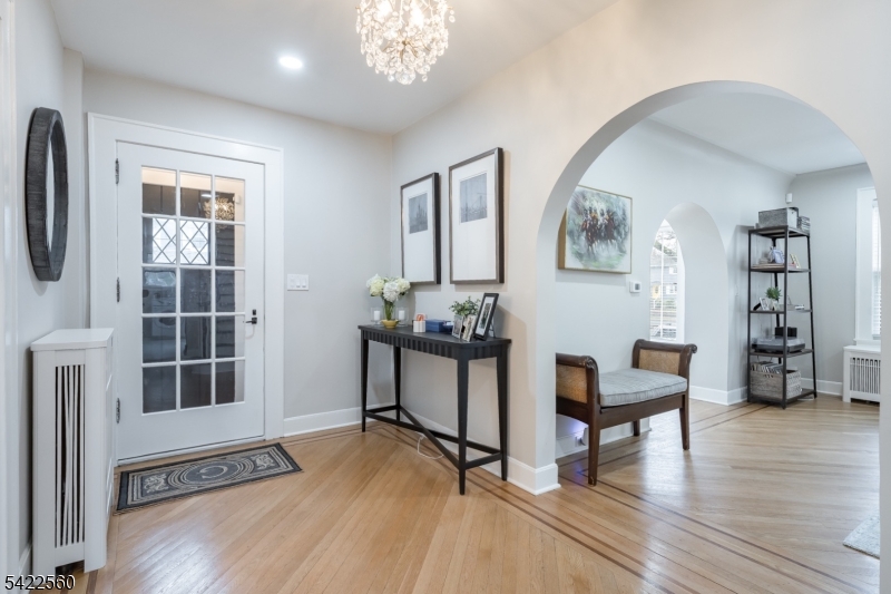 Tuxedo Park - Residential