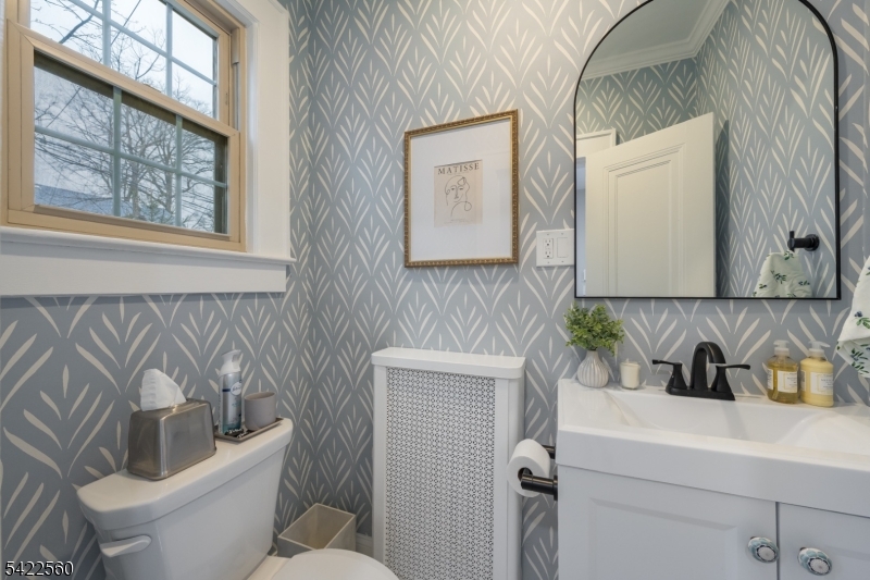 Tuxedo Park - Residential