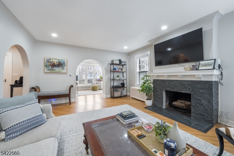 Tuxedo Park - Residential