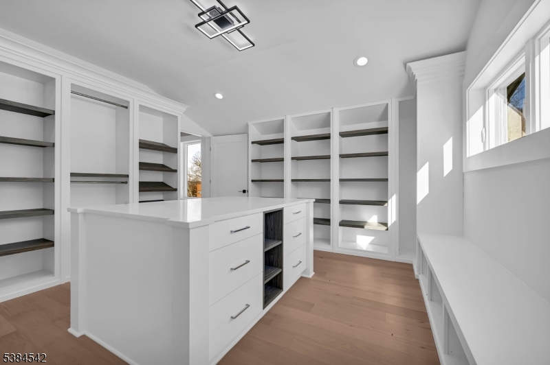 Riker Hill - Residential