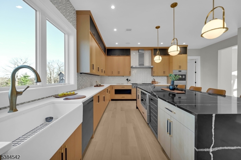 Riker Hill - Residential