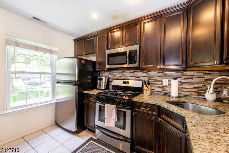 Deer Run Golf & Tennis - Residential