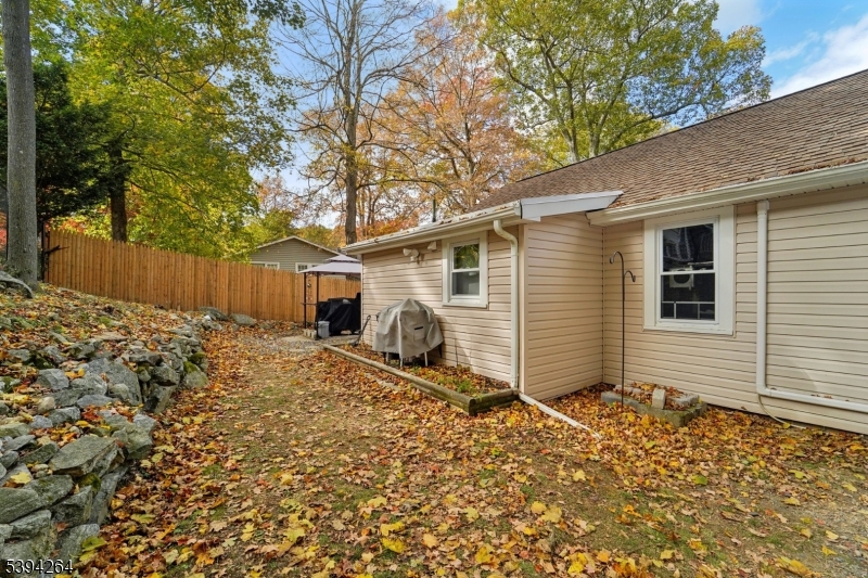 Erskine Lakes - Residential