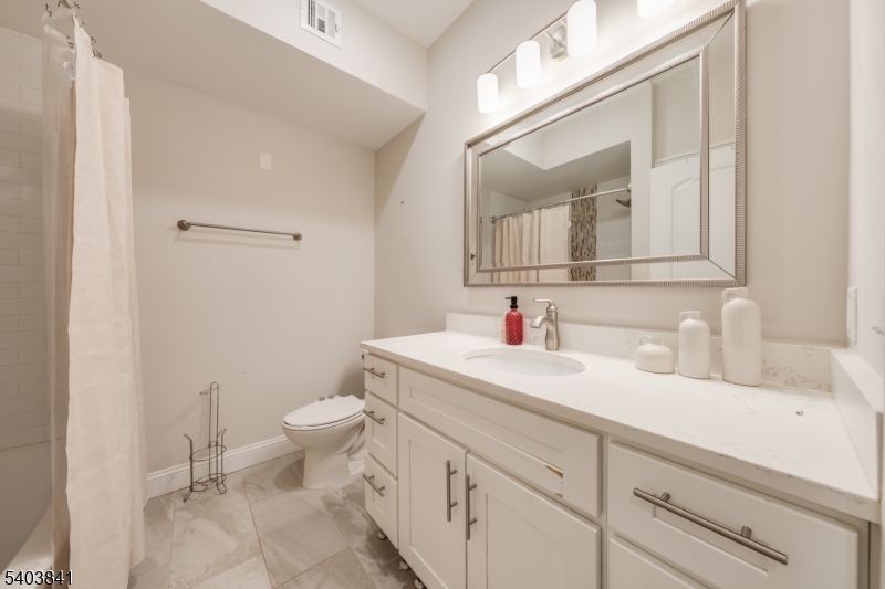 River Trace North Building - Residential