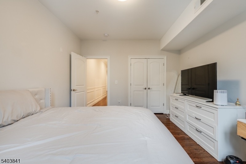 River Trace North Building - Residential