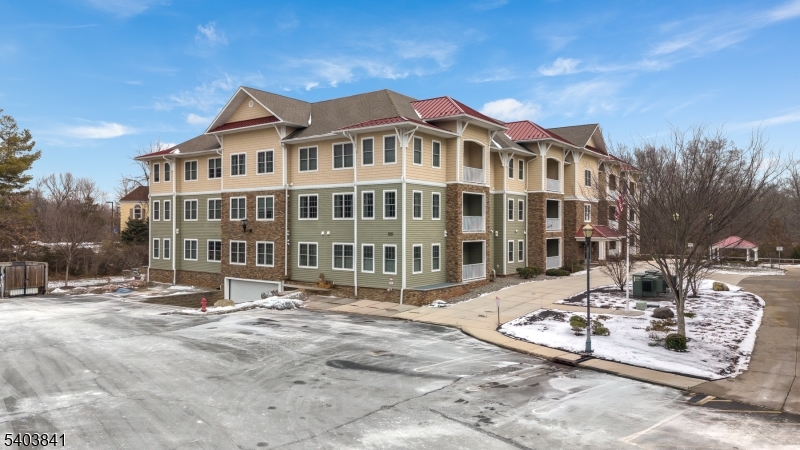 River Trace North Building - Residential