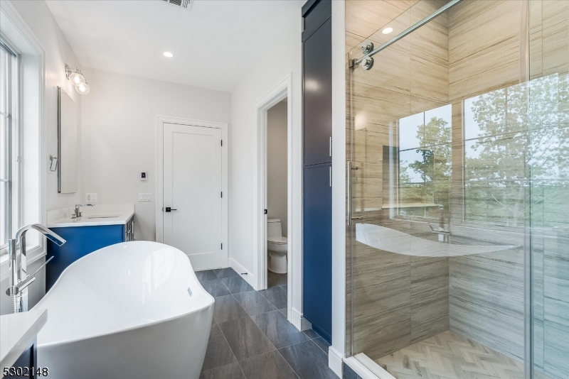 Riker Hill - Residential