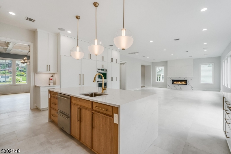 Riker Hill - Residential