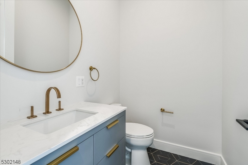 Riker Hill - Residential