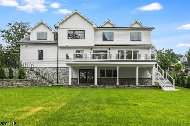 Riker Hill - Residential