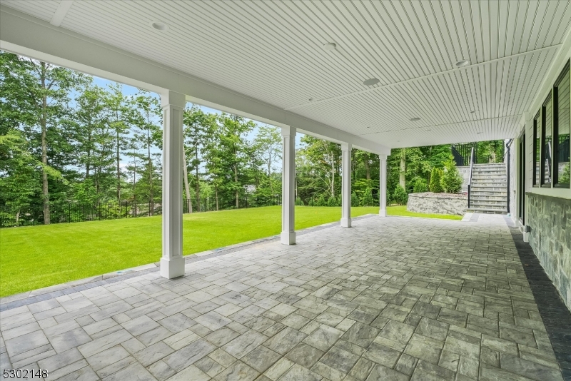 Riker Hill - Residential