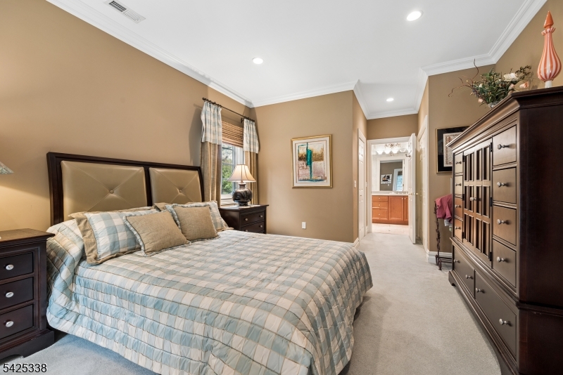 Lakeside Villas - Residential