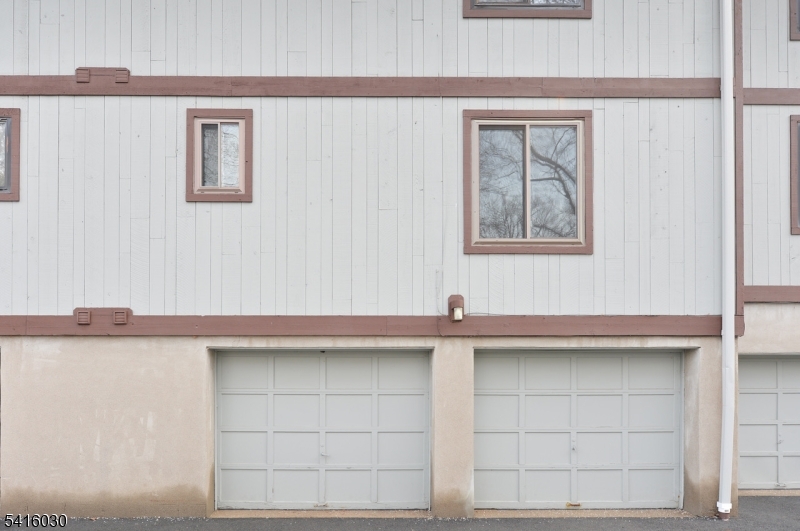 Rock Hollow Community - Residential