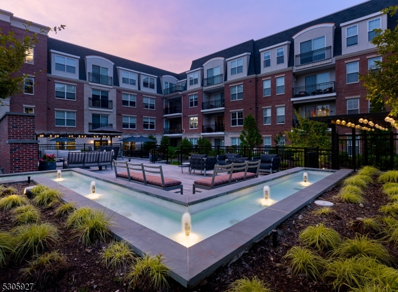 Court House - Residential Lease