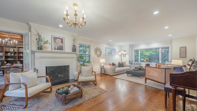 OLD SHORT HILLS - Residential