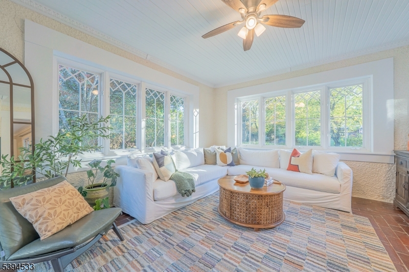 OLD SHORT HILLS - Residential