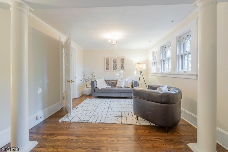 OLD SHORT HILLS - Residential