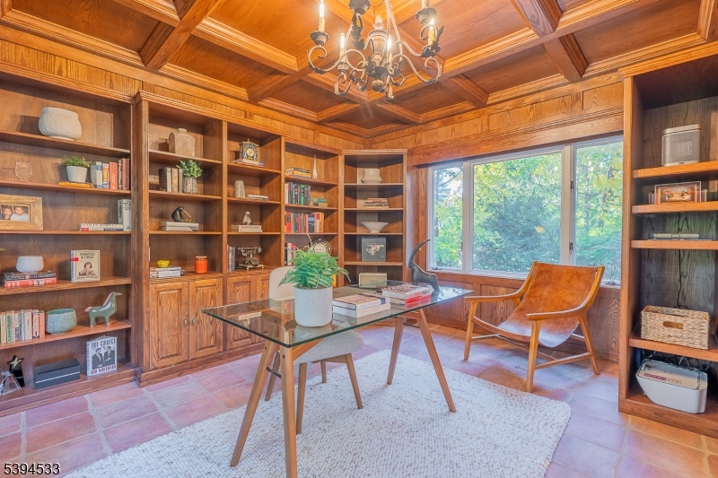 OLD SHORT HILLS - Residential