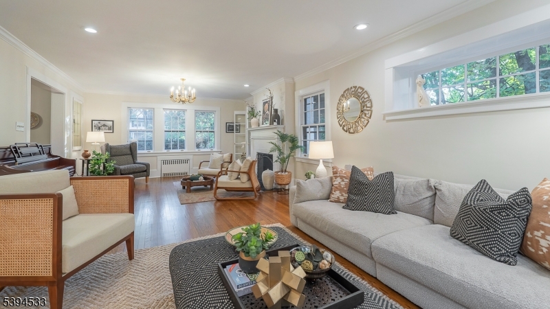 OLD SHORT HILLS - Residential