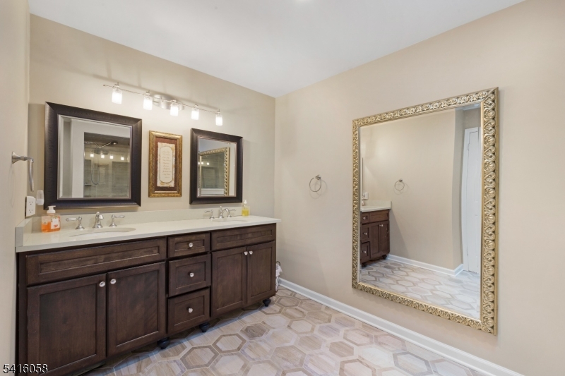 Maple Run - Residential