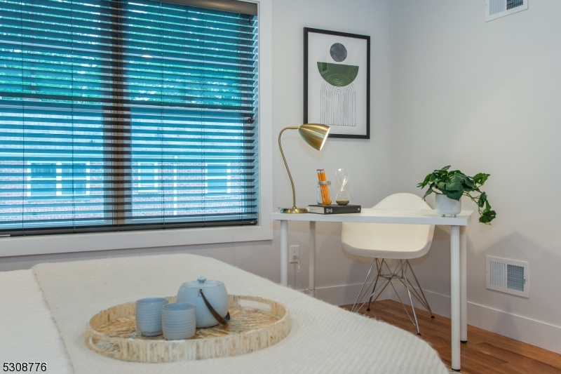 South Side - Residential Lease