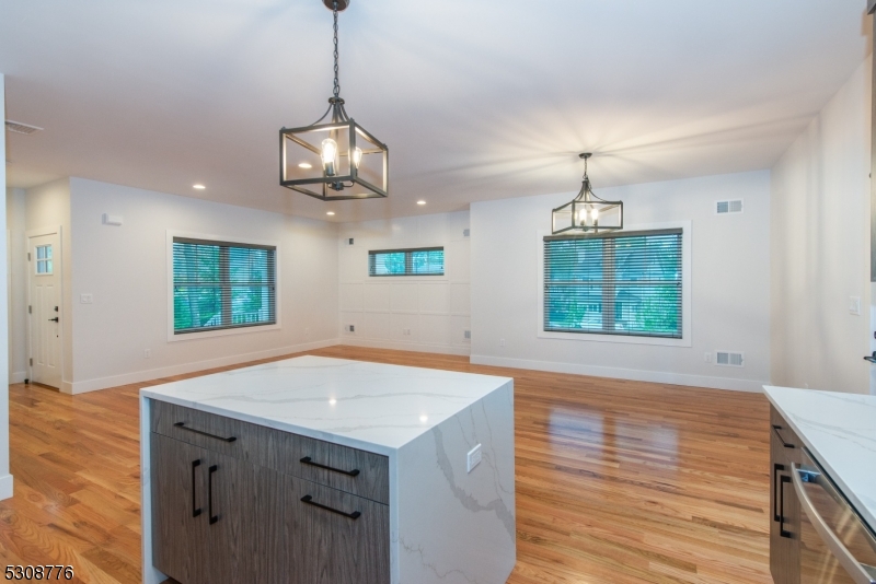 South Side - Residential Lease