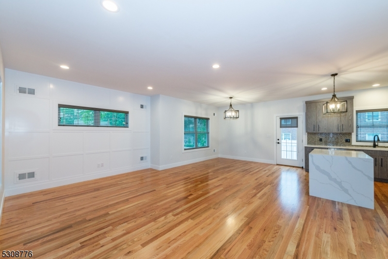 South Side - Residential Lease