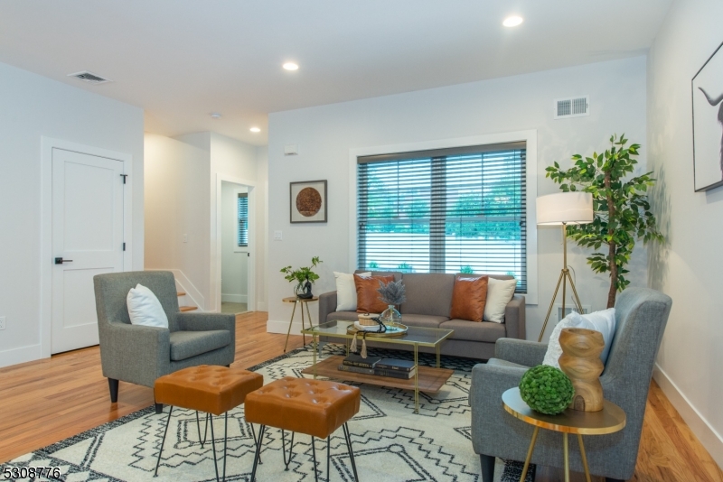 South Side - Residential Lease