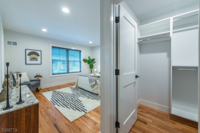 South Side - Residential Lease