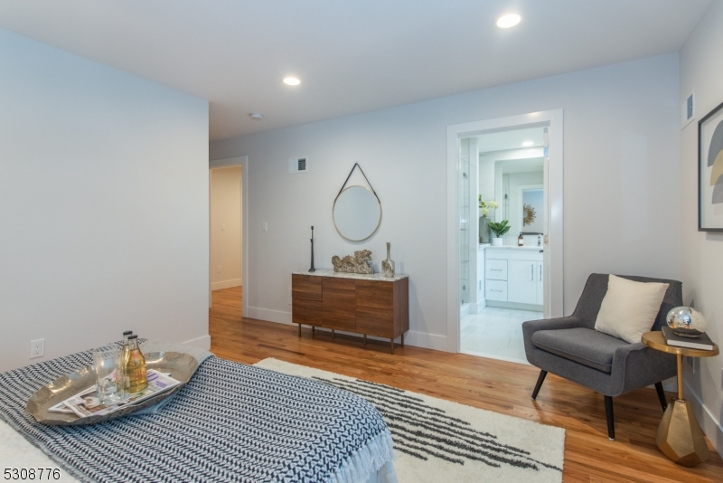 South Side - Residential Lease