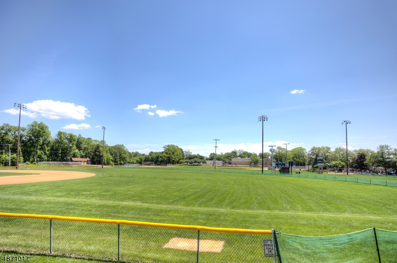 Valleystream - Residential Lease