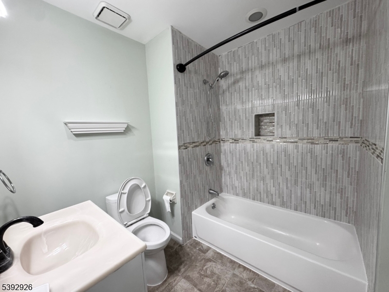 Braemar at Berkeley Heights - Residential Lease