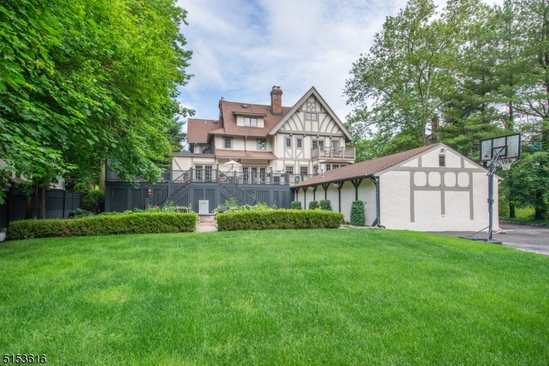 Erwin Park - Residential