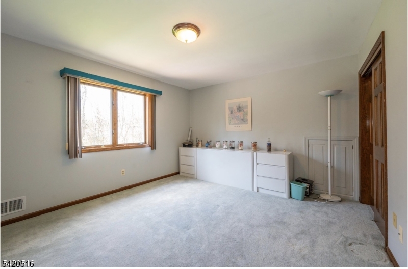 NORTH CHURCH ESTATES/ACRES - Residential