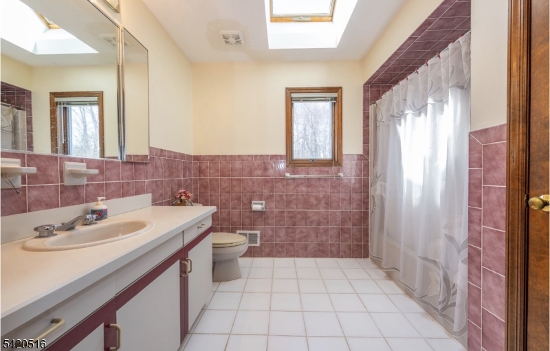 NORTH CHURCH ESTATES/ACRES - Residential