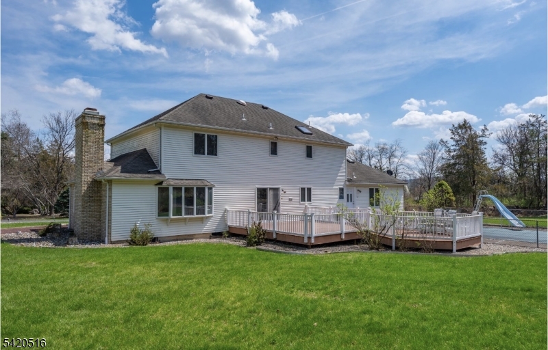 NORTH CHURCH ESTATES/ACRES - Residential