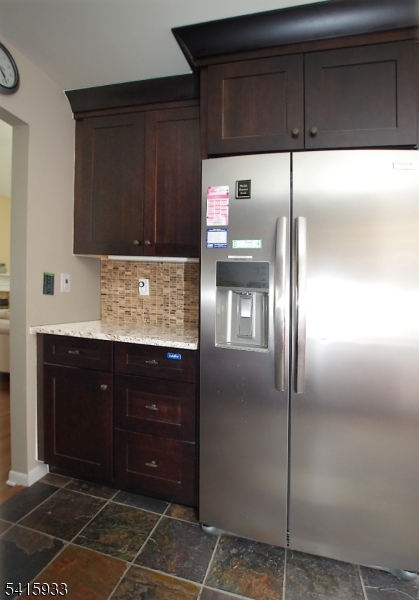 Woodlands condos - Residential