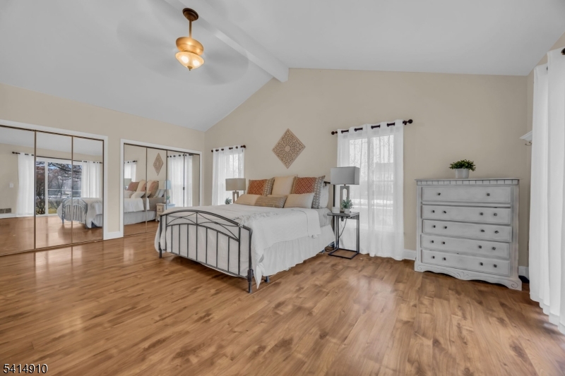 The Seasons - Residential