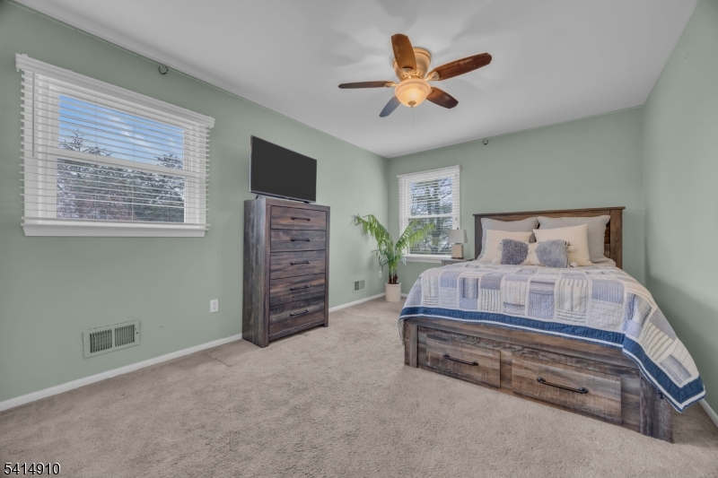 The Seasons - Residential