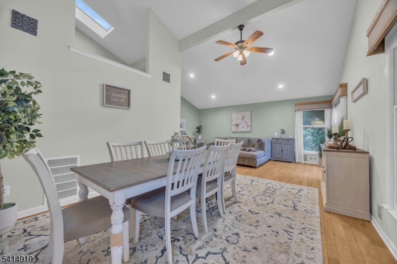 The Seasons - Residential