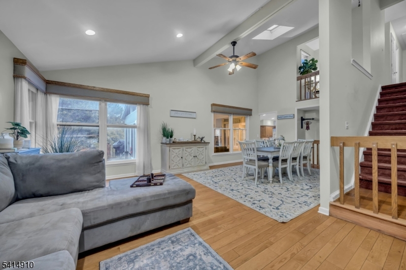 The Seasons - Residential