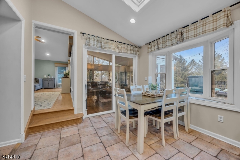 The Seasons - Residential