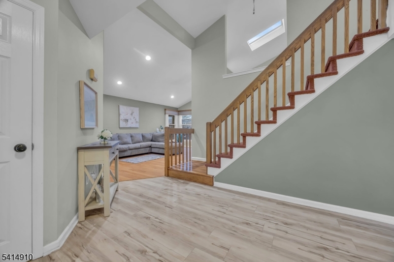 The Seasons - Residential