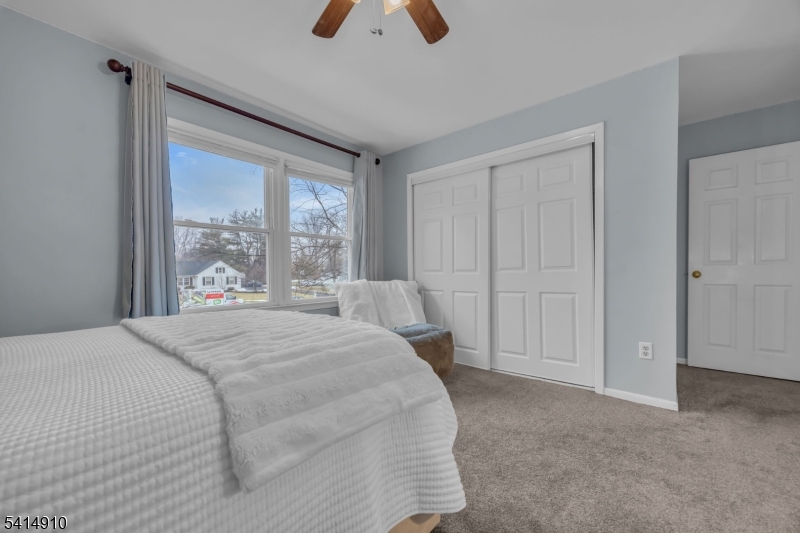 The Seasons - Residential